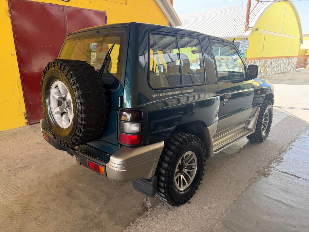 Mitsubishi Pajero 2.5 TDI 3p. GLS Clima - 2001