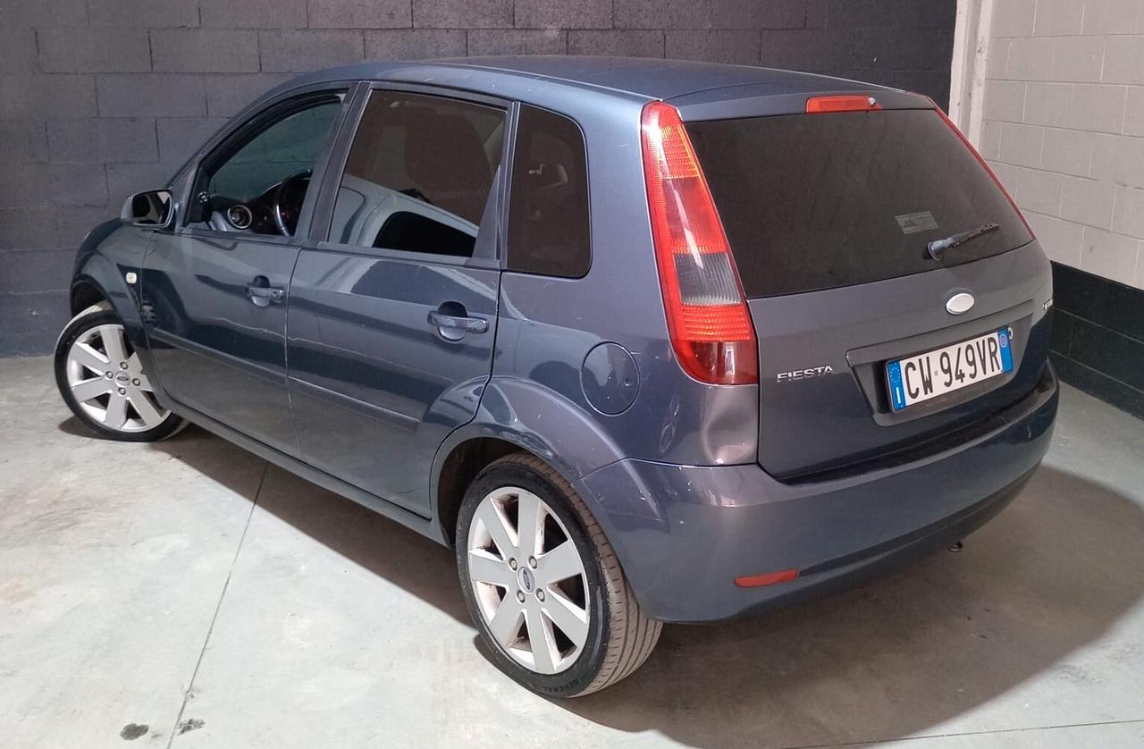 Ford Fiesta 1.4 TDCi 5p. Tecno