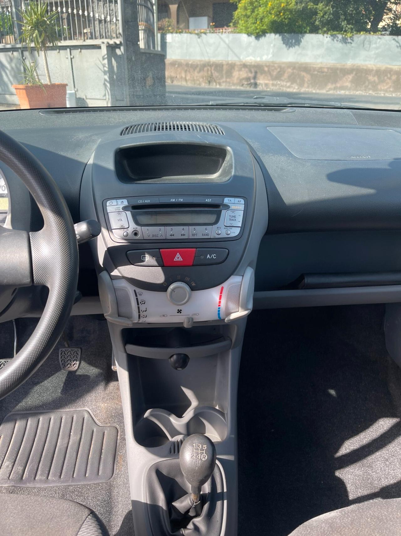 Toyota Aygo 1.0 VVT-i 68cv