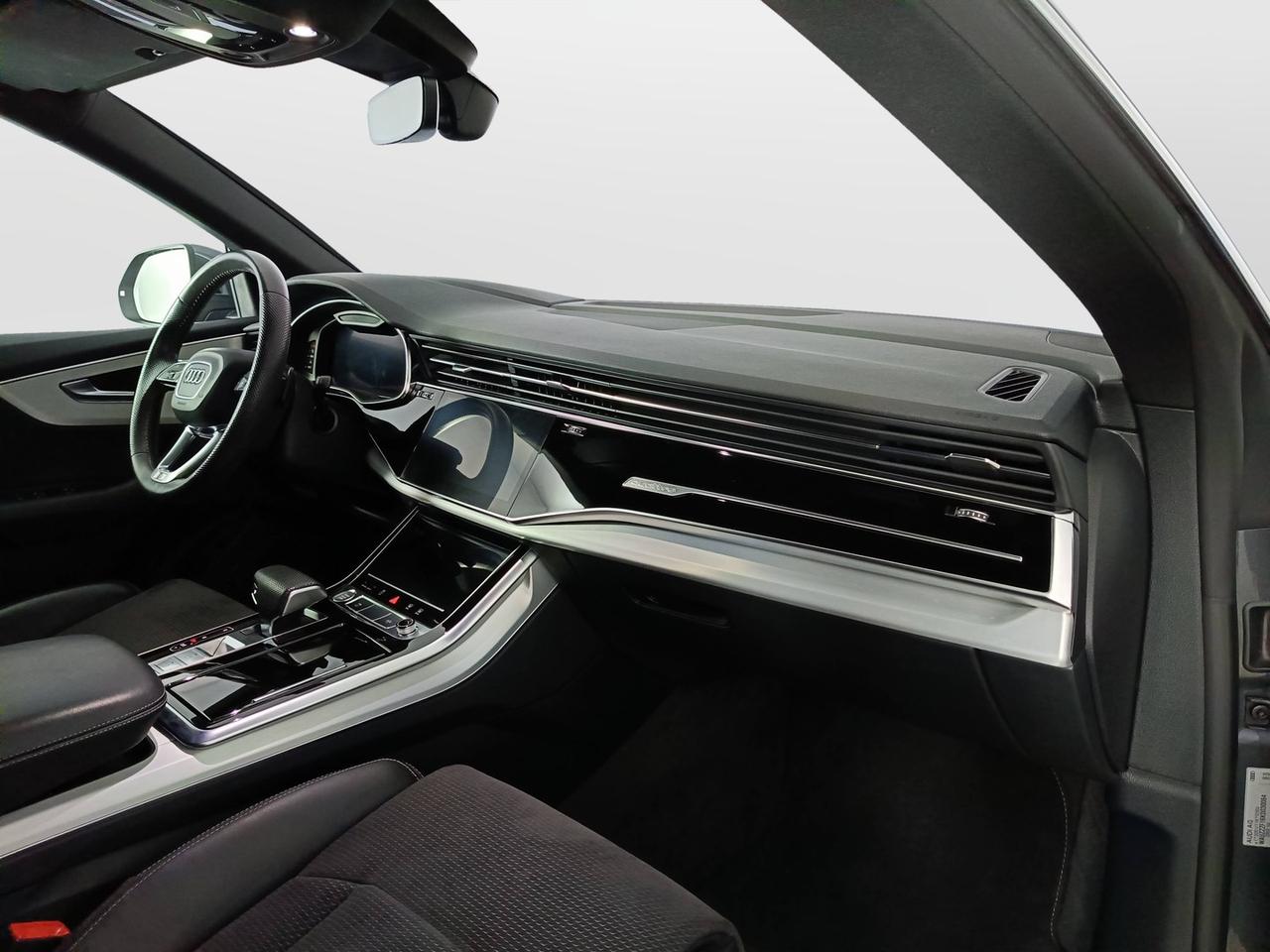 AUDI Q8 I 2018 - Q8 50 3.0 tdi mhev quattro tiptronic