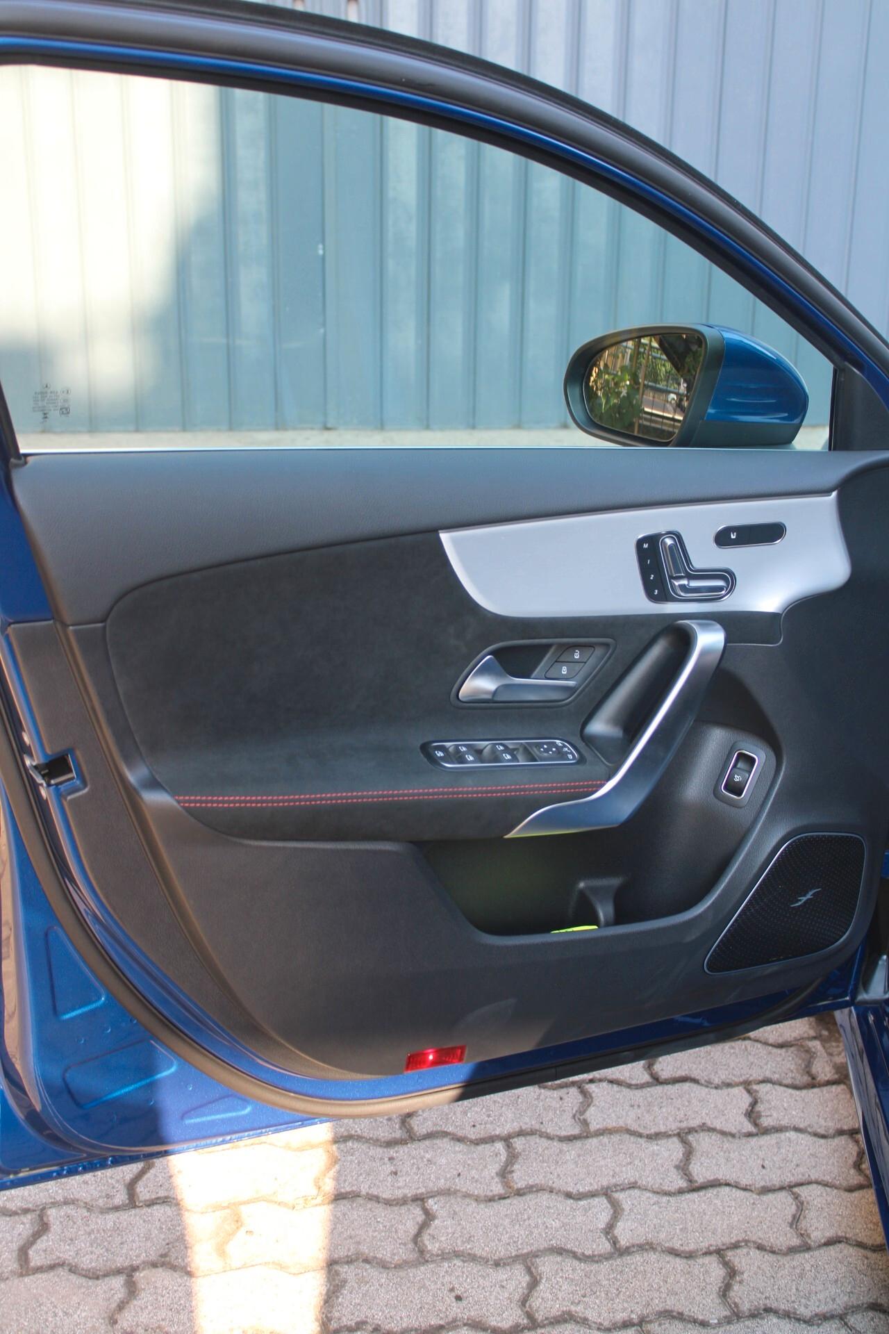 Mercedes-benz A 220 A 220 d Automatic AMG Line Advanced Plus