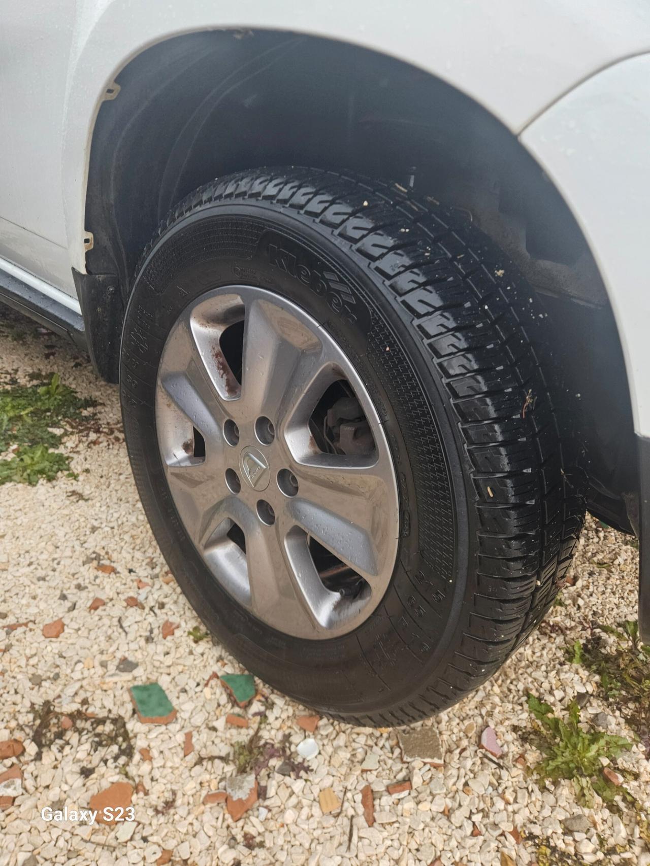 Dacia Duster 1.6 110CV gpl 4x4 Lauréate