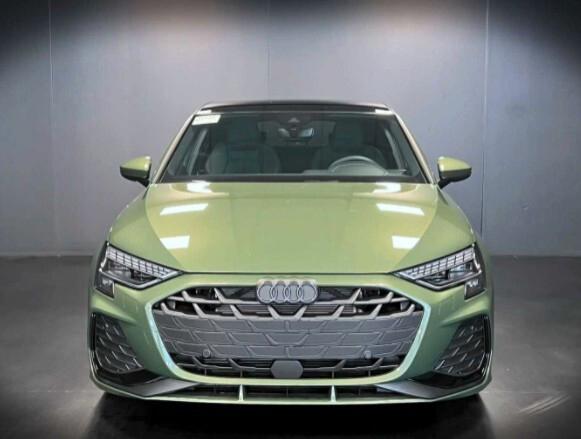 Audi A3 Sedan 35 TFSI S tronic line edition