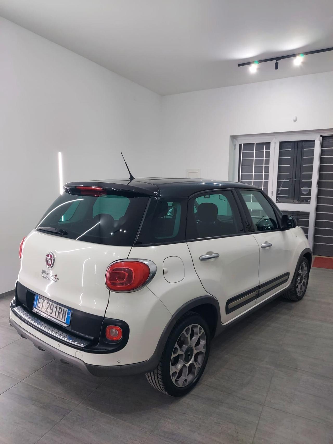 Fiat 500L 1.6 Multijet 105 CV Trekking BI-COLOR