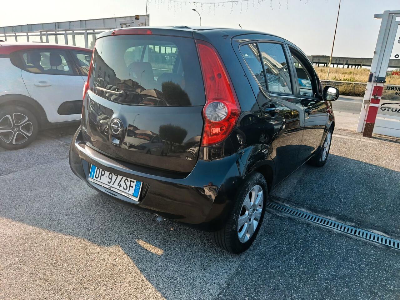 Opel Agila 1.o cc Km 65.000 Enjoy 65cv