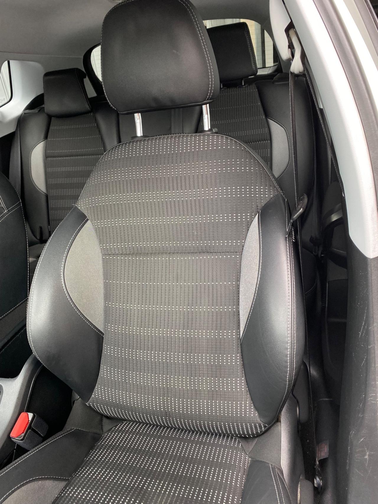 Peugeot 2008 1.6 BlueHDi 100cv S&S Allure - FULL