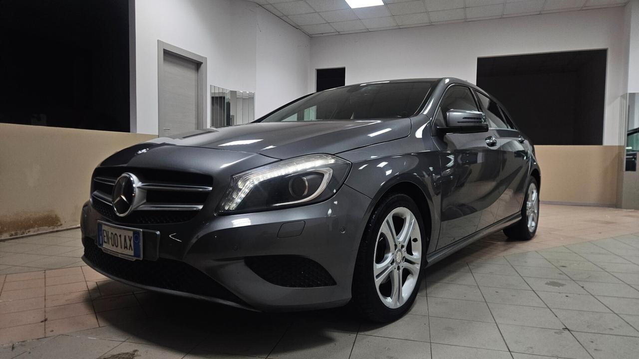 Mercedes-benz A 180 CDI BlueEFFICIENCY Premium