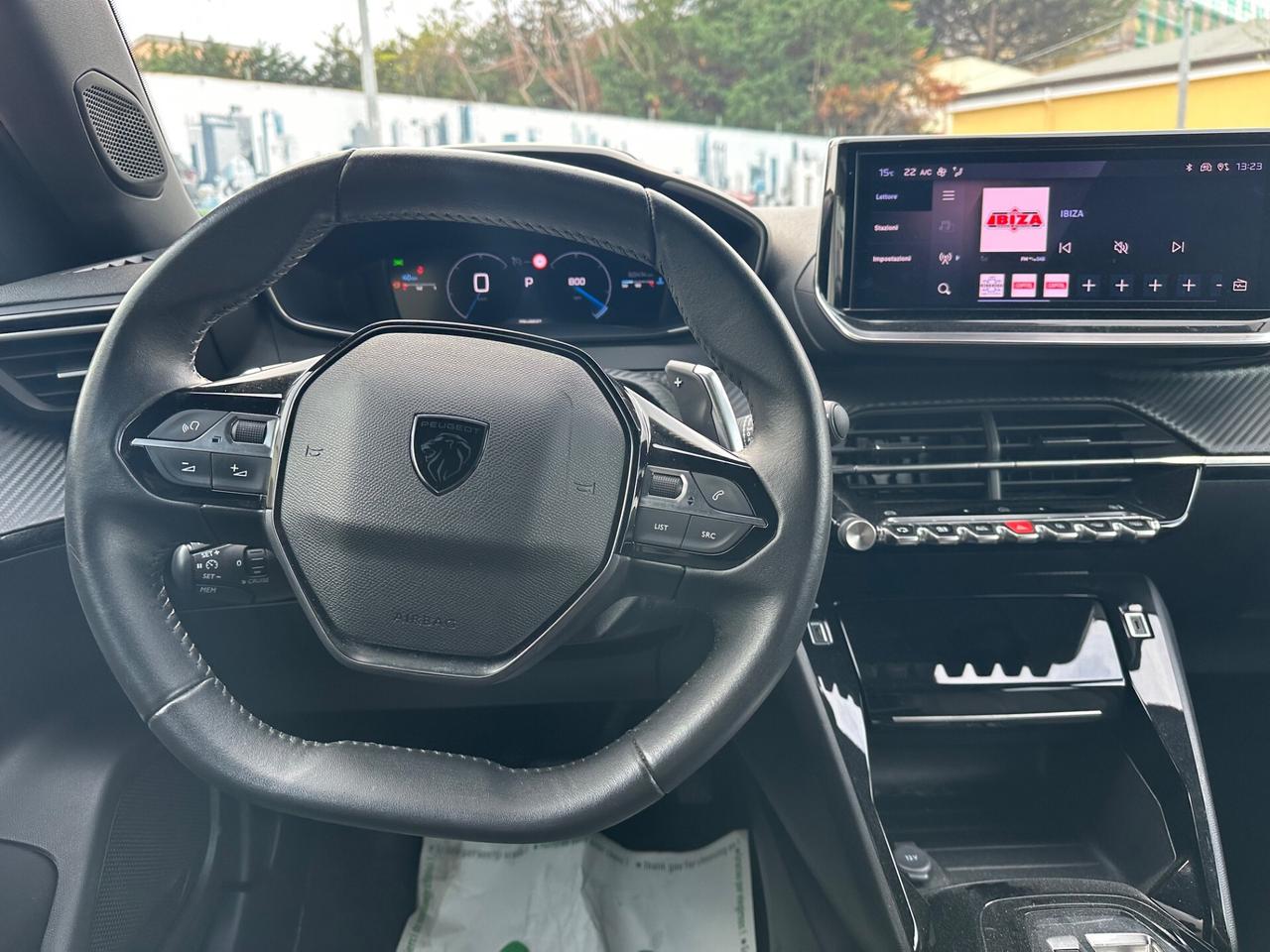 Peugeot 2008 BlueHDi 130 ALLURE
