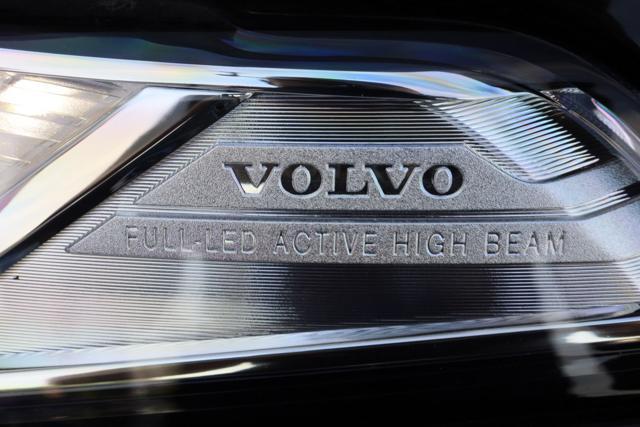 VOLVO XC90 B5 (d) AWD Geartronic Inscription