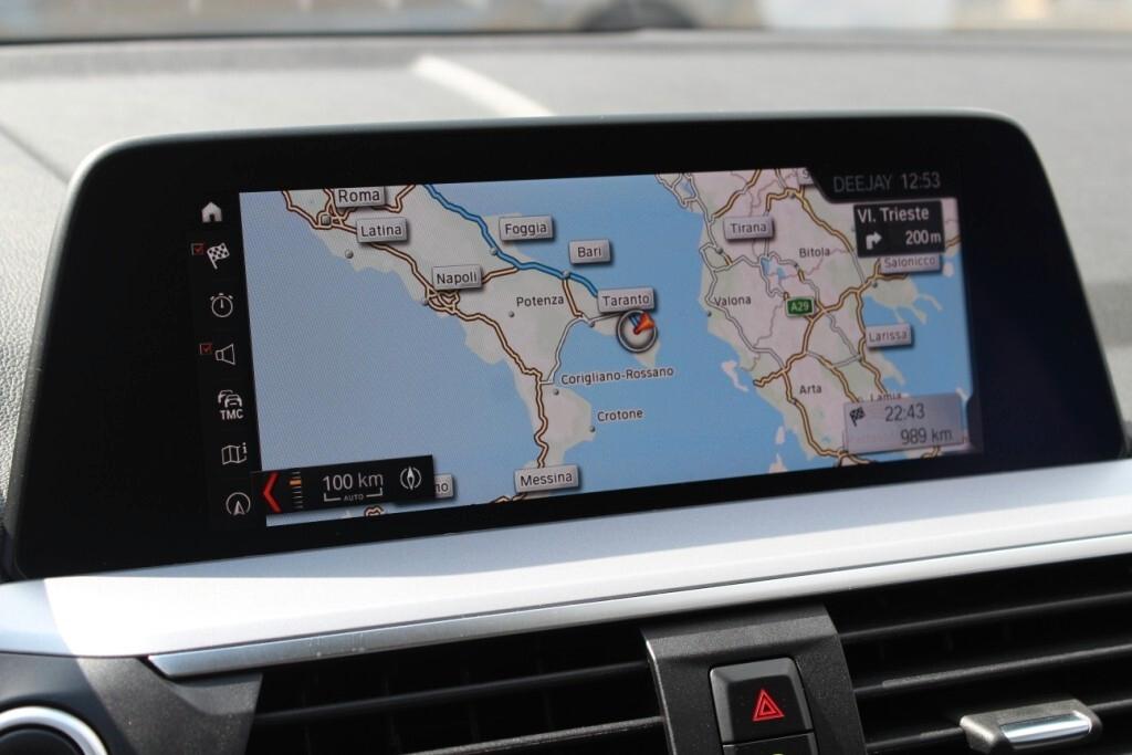 BMW X3 xDrive 20d 190cv *CAMERA *CARPLAY