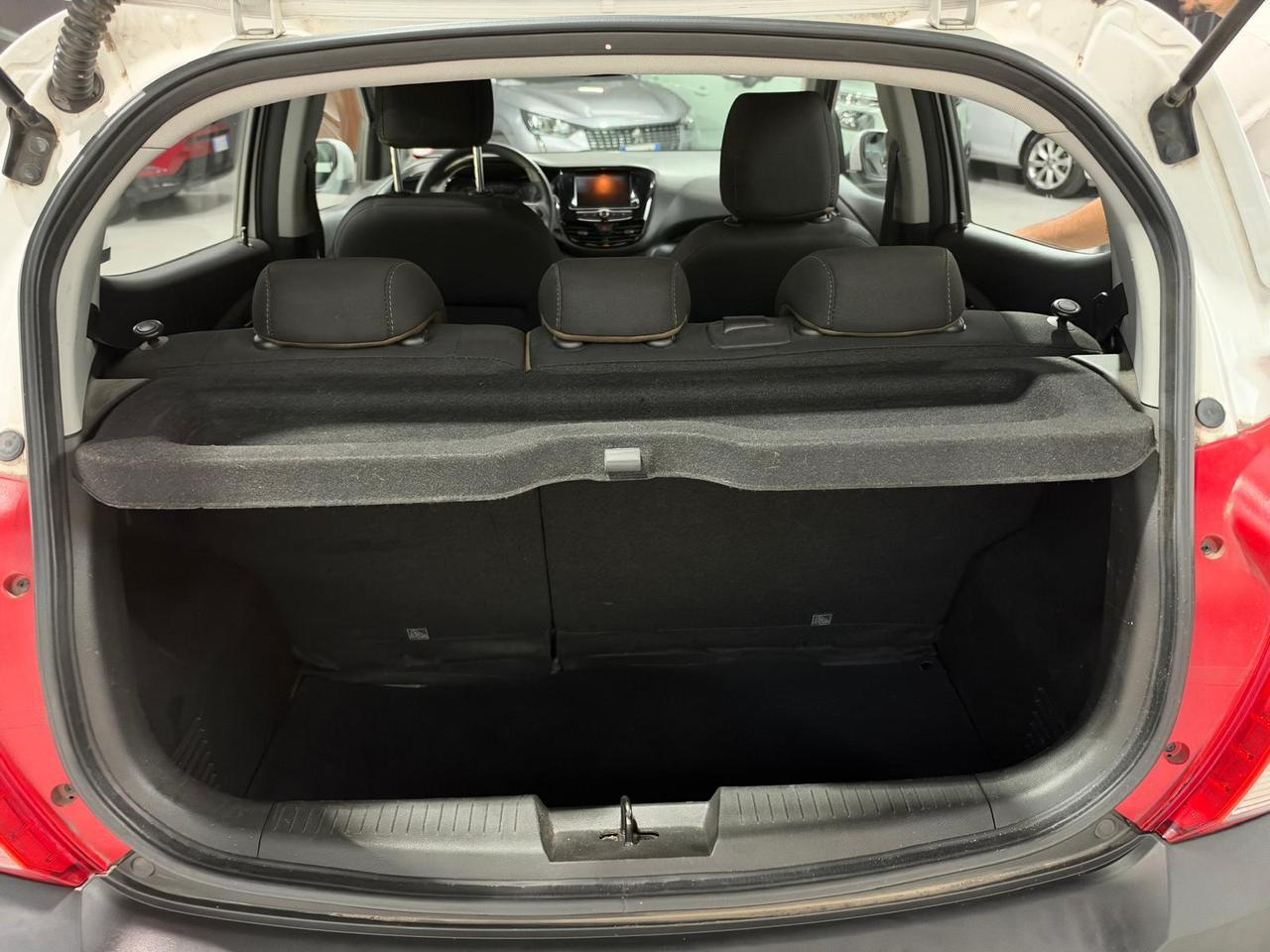 Opel Karl 1.0 Rocks 73cv my19 Neopatentati Bluetooth
