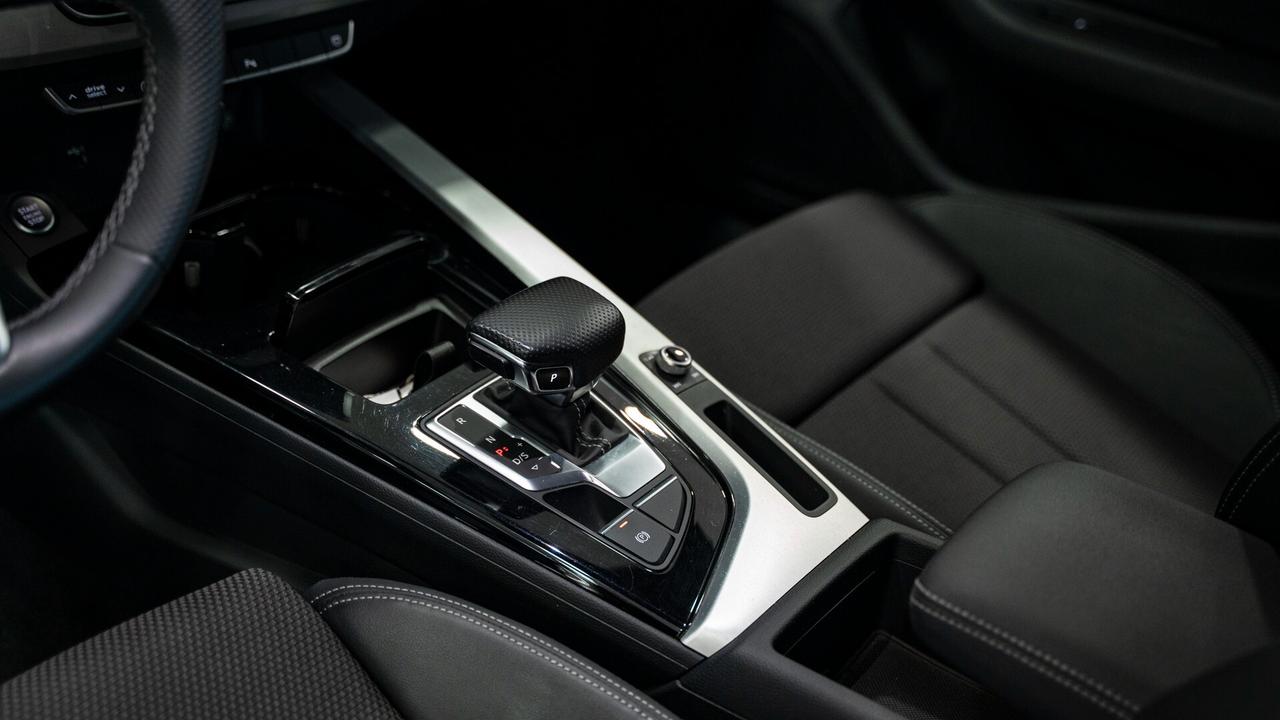 Audi A4 AVANT 40 2.0 TDI 3X S LINE EDITION S TRONIC M-HEV QUATTRO VIRUTAL FULL OPTIONAL