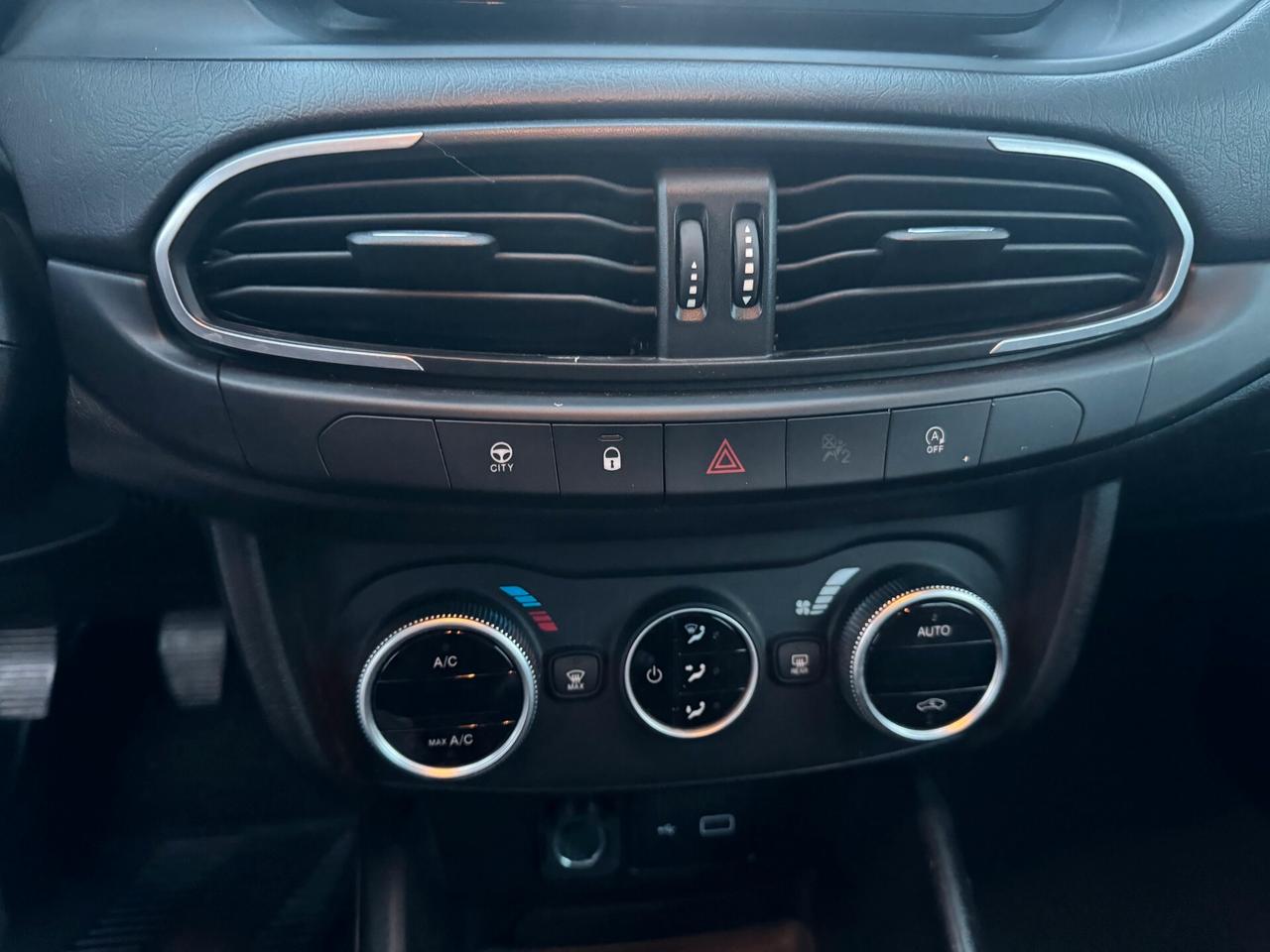 FIAT Tipo Sation Wagon 1.0cc GPL 100cv Life