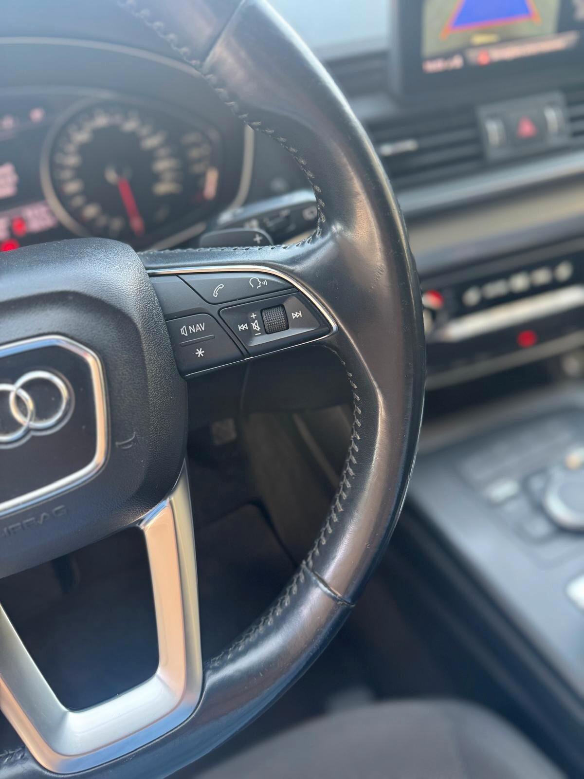 Audi Q5 40 TDI quattro S tronic Design