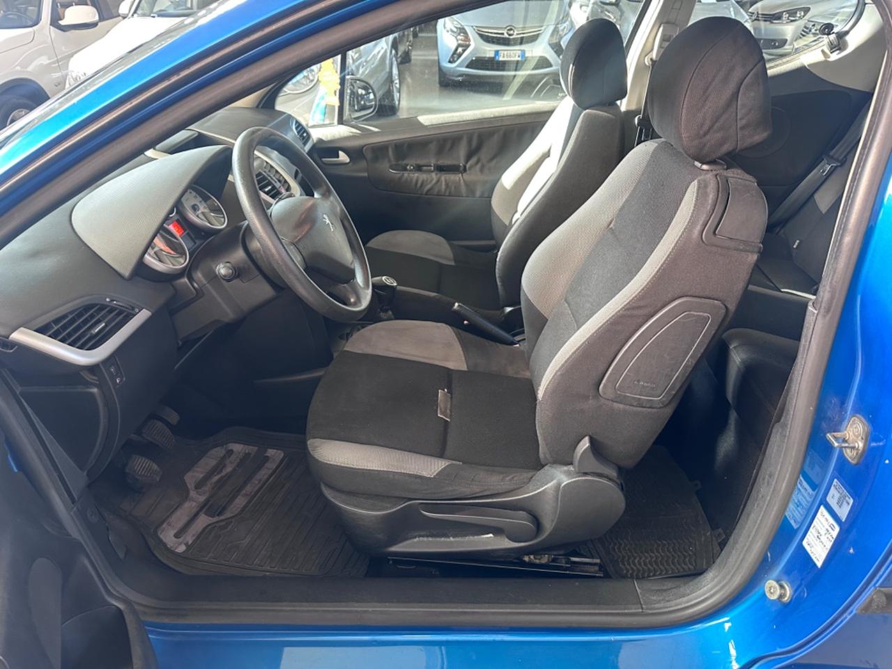 Peugeot 207 1.4 HDi 70CV 3p. ONE Line