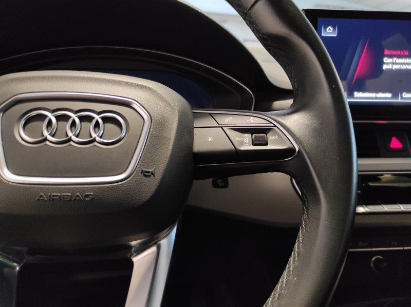 AUDI A4 5ª serie - A4 Avant 40 TFSI quattro S tronic Business Advanced