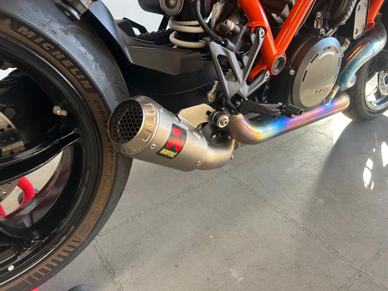 Ktm 1390 Super Duke R