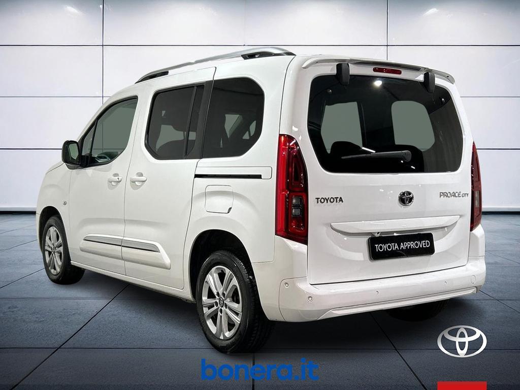 Toyota Proace City Verso Promiscuo Proace City Verso 1.5d 100cv S&S Mt6 L1 D Executive