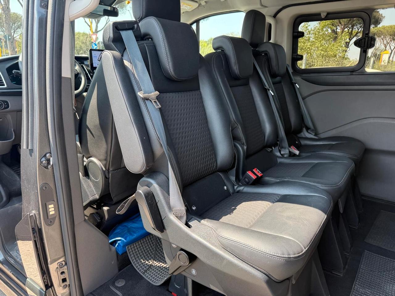 Ford Tourneo Custom 320 2.0 EcoBlue 170CV aut. PC Sport