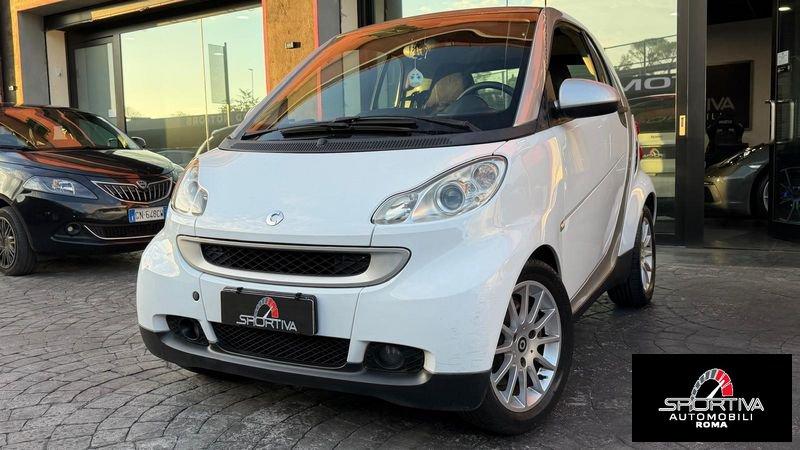 smart fortwo fortwo 1000 52 kW MHD coupé passion