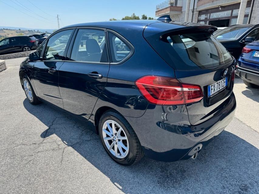 BMW Serie 2 216d Active Tourer Business