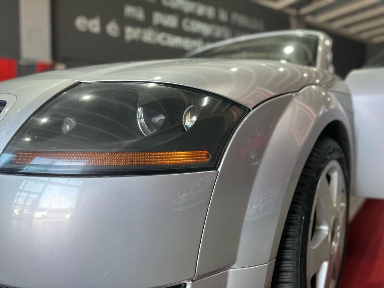 Audi TT Roadster 1.8 T 20V 179 CV cat