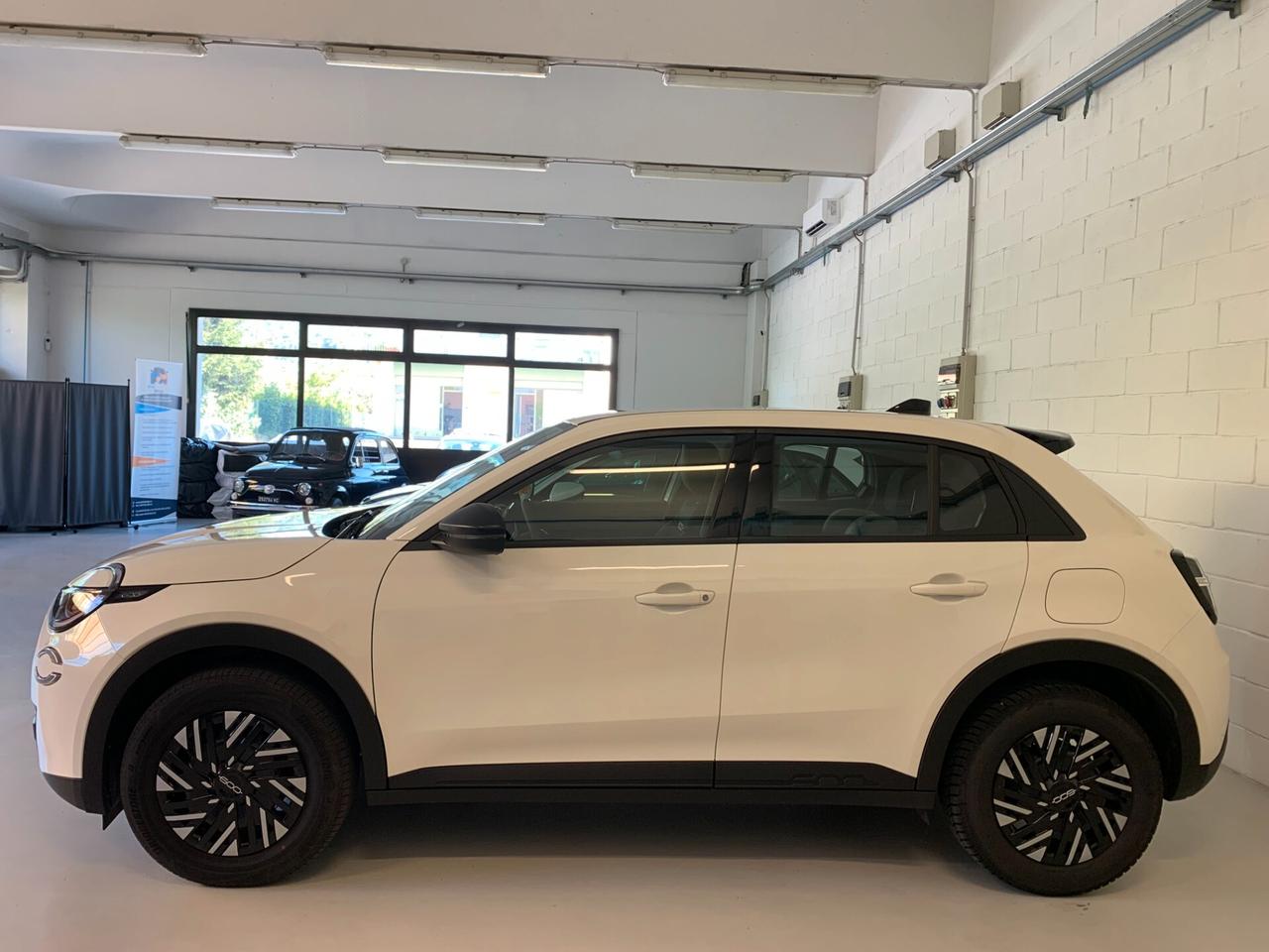 Fiat 600 Hybrid 100 CV DCT MHEV La Prima
