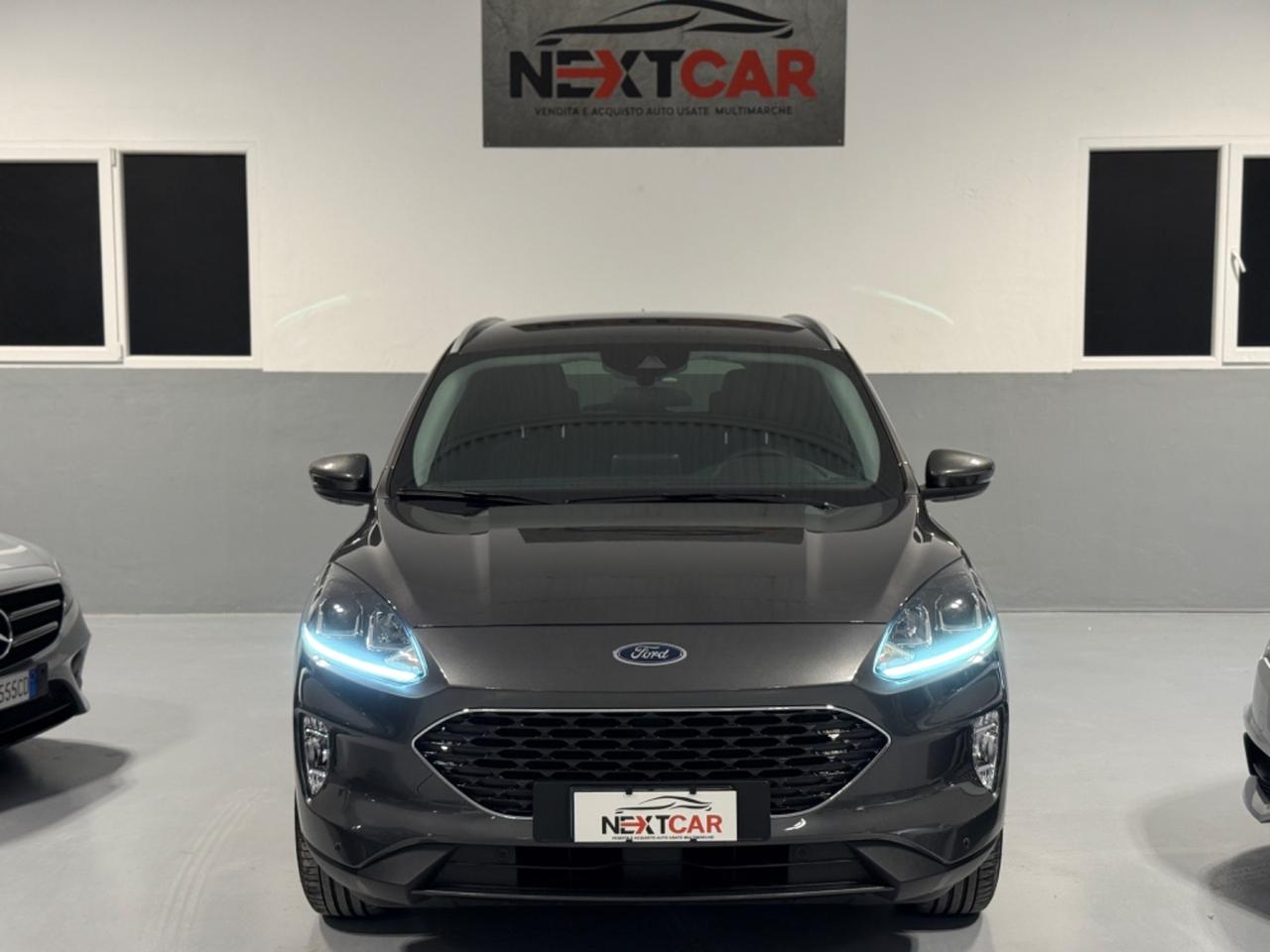 Ford Kuga 2.5 Full Hybrid 2WD Vignale