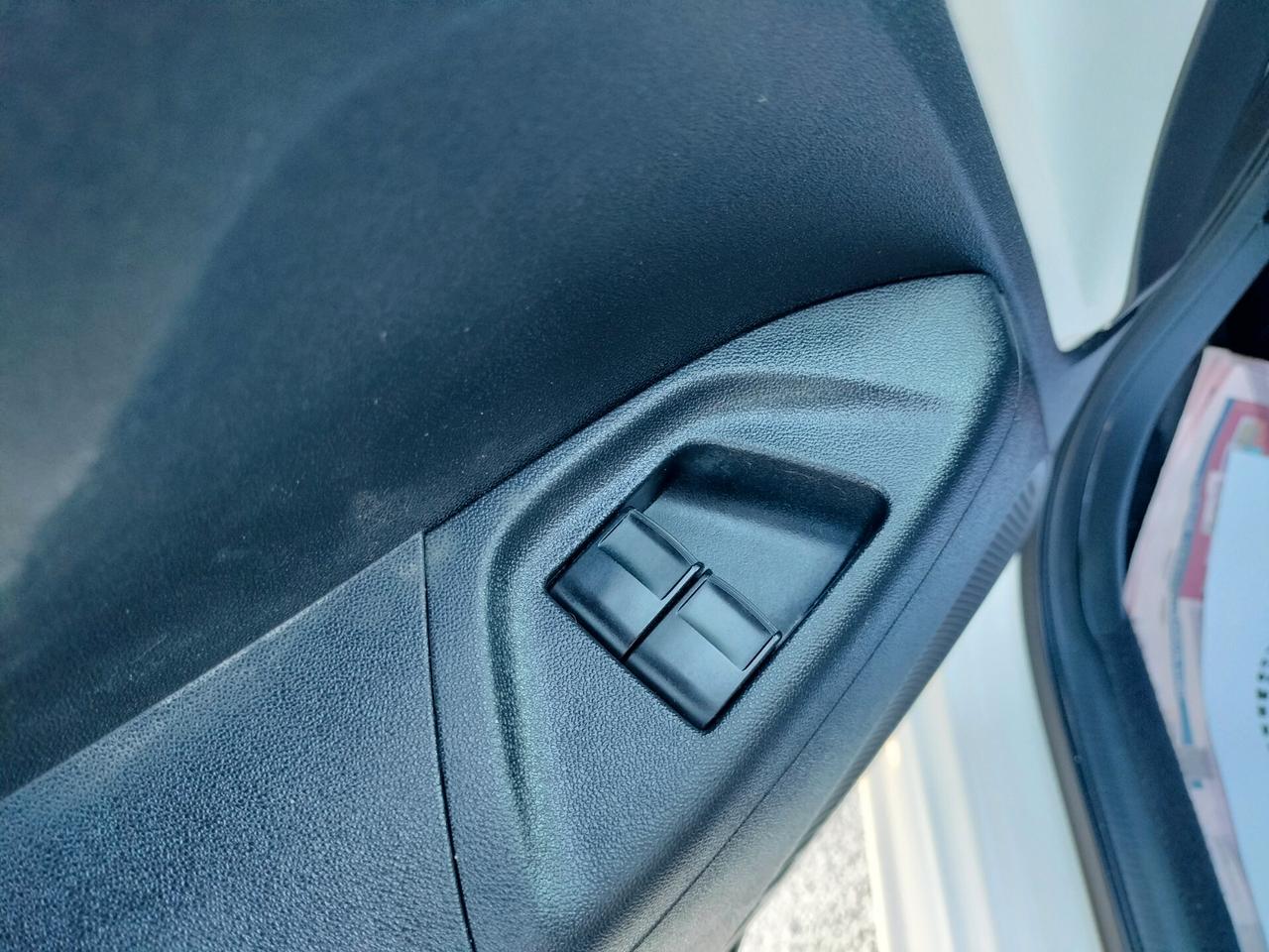 Citroen C1 VTi 68 5 porte Shine