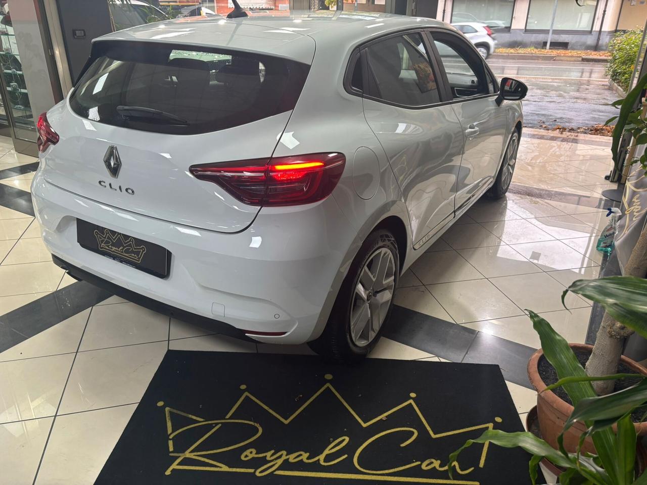 Renault Clio TCe 100 CV 5 porte Business