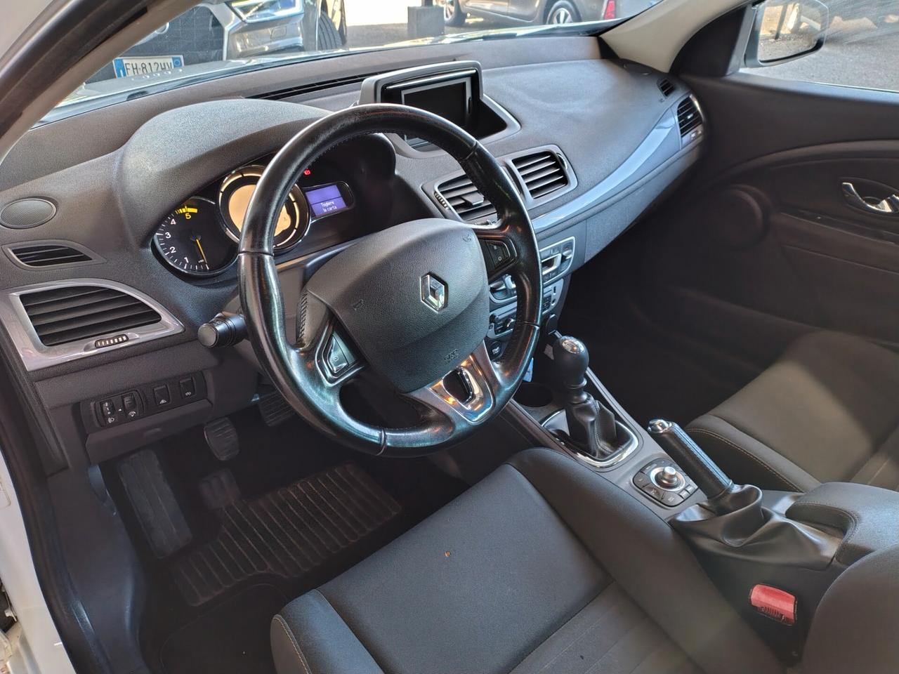 Renault Megane Mégane 1.5 dCi 110CV SporTour Wave Autocarro