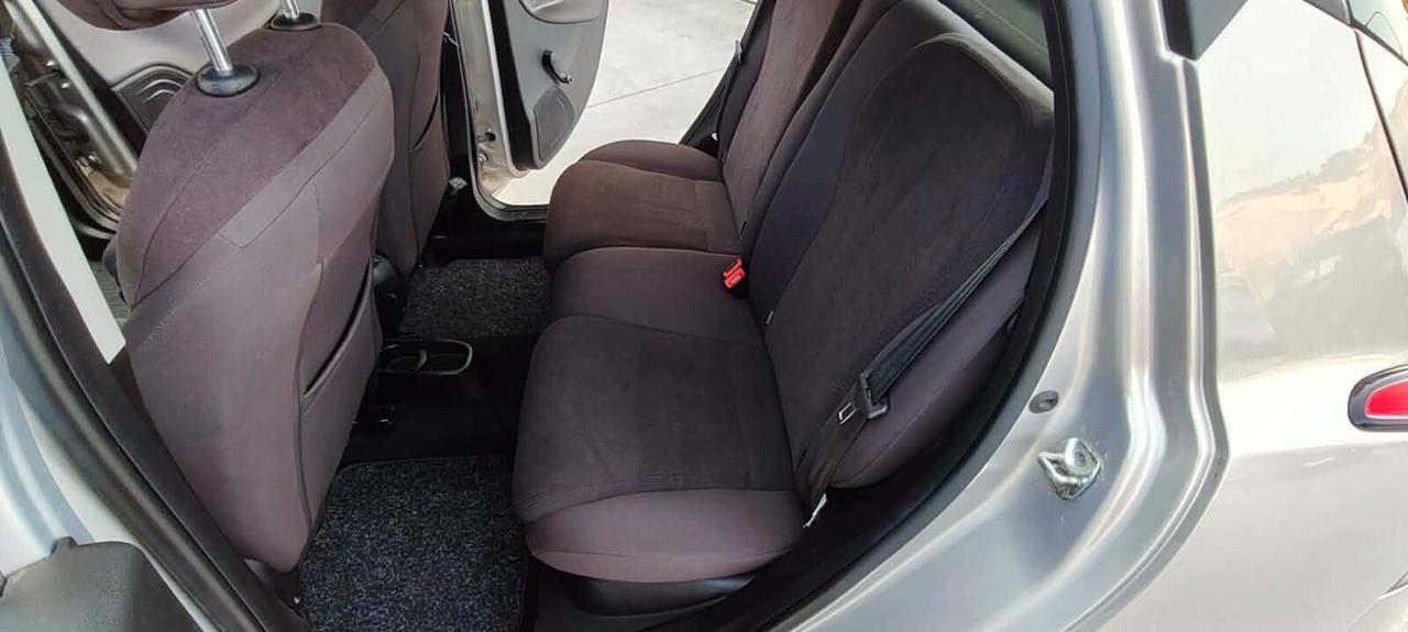 Lancia Ypsilon 1.2 69 CV 5 porte S&S Gold