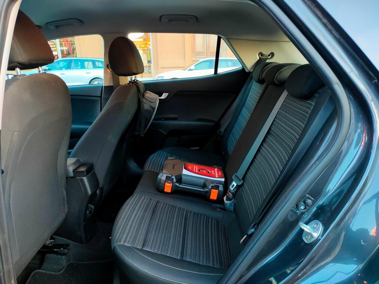 Kia Stonic 1.6 CRDi 115 CV Style Neopatentati