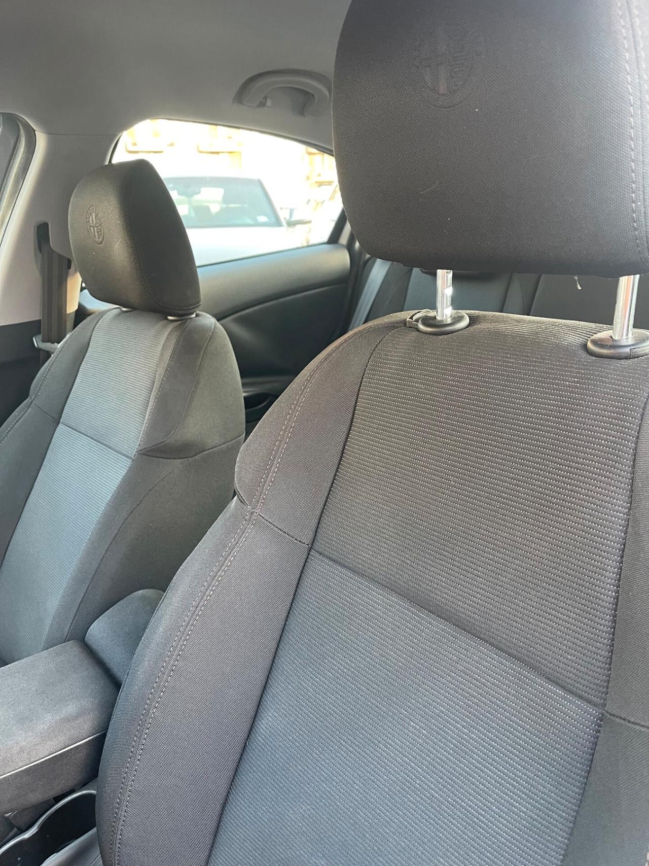 Alfa Romeo Giulietta 1.6 JTDm-2 105 CV