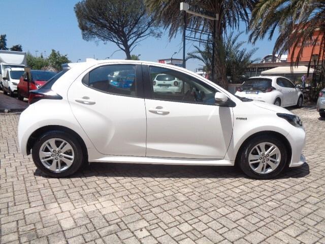 Toyota Yaris 1.5 Hybrid 5 porte Active