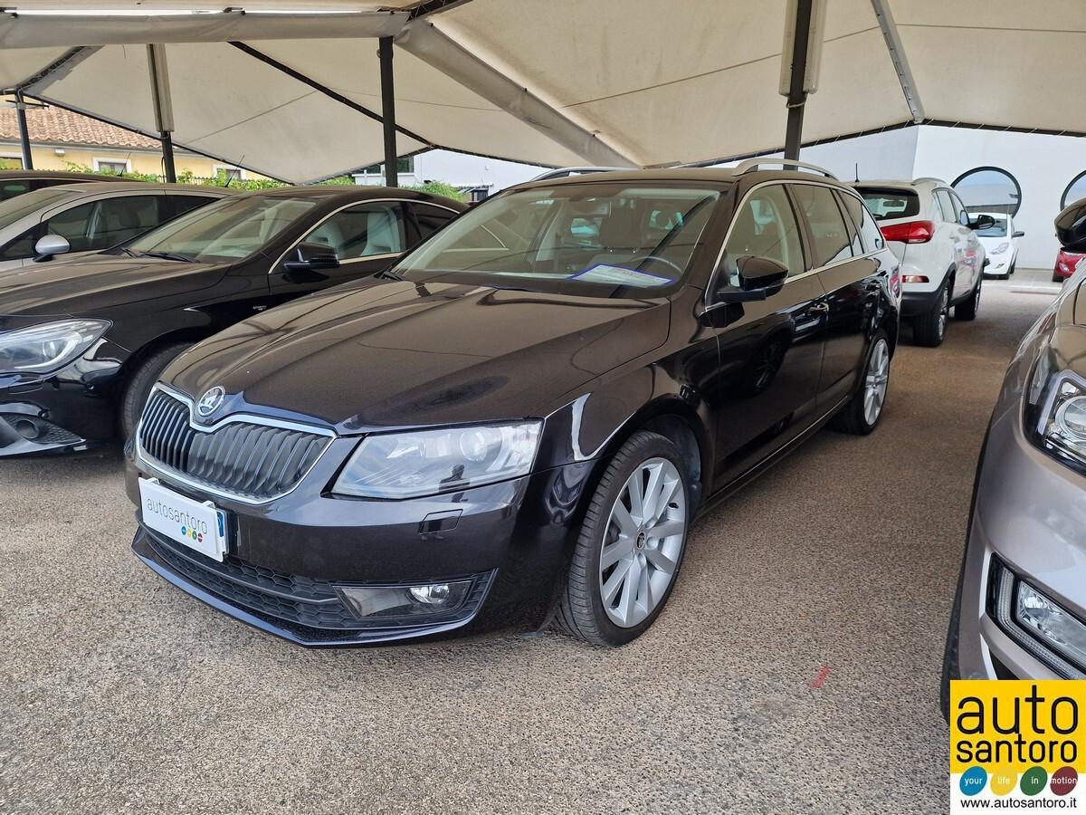 SKODA OCTAVIA 1.6 STYLE C/A - AUTOCARRO