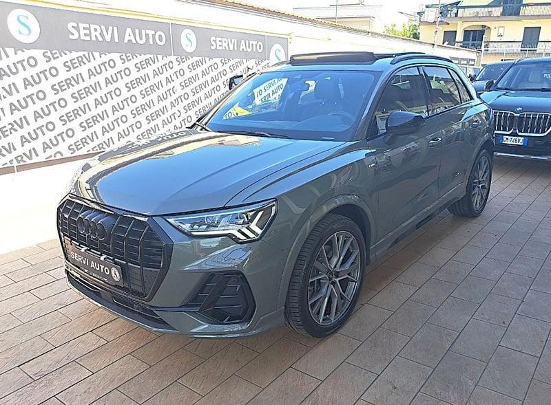 Audi Q3 Q3 40 2.0 tdi Identity Black quattro 193cv s-tronic