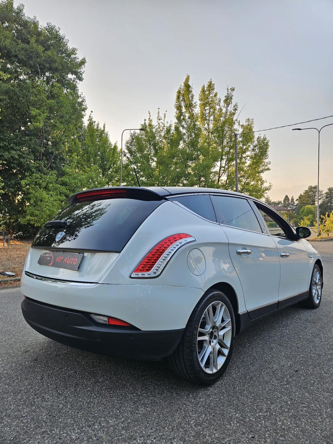 Lancia Delta 2.0 MJT DPF Executive