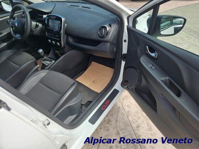 RENAULT Clio dCi 8V 90 CV 5 porte Moschino Intens