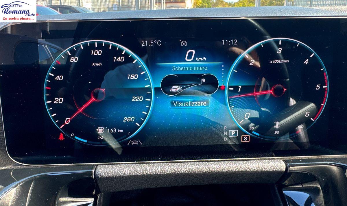 MERCEDES - Classe GLA - 200 d Automatic Sport#PACK LUCI AMBIENTE!