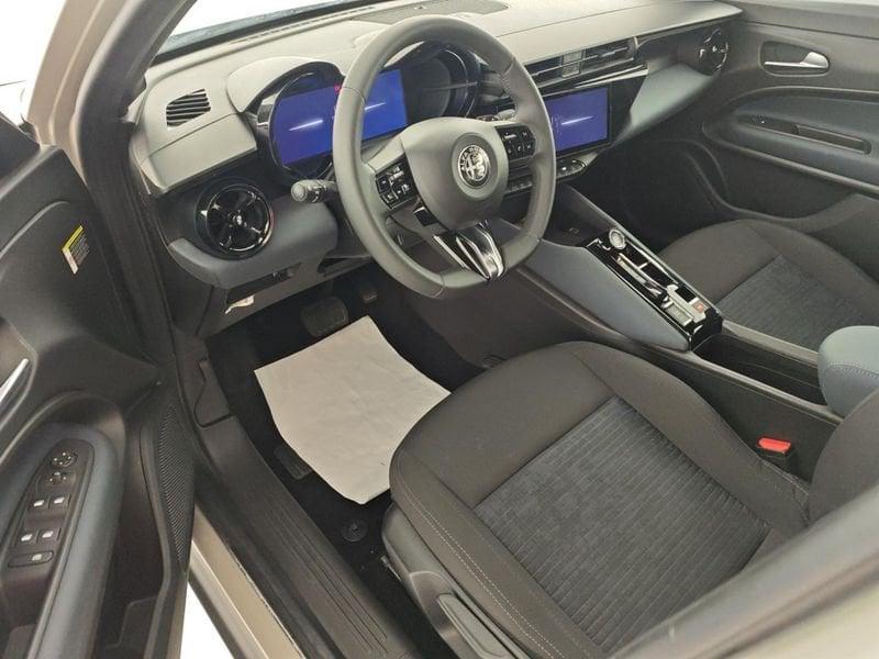 Alfa Romeo Junior 1.2 145 CV Hybrid eDCT6