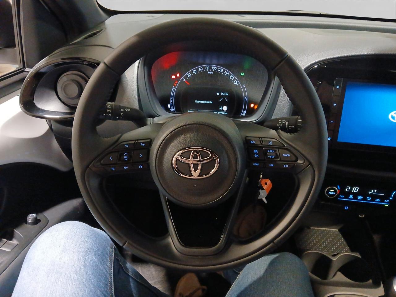 Toyota Aygo X 1.0 VVT-i 72 CV 5 porte Trend