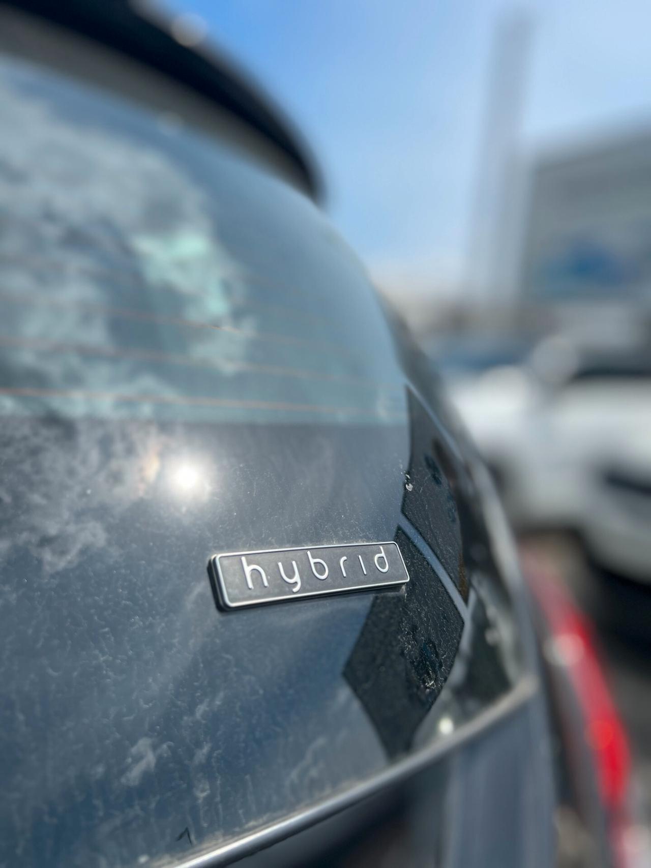 Lancia Ypsilon 1.0 FireFly 5 porte S&S Hybrid Ecochic Silver