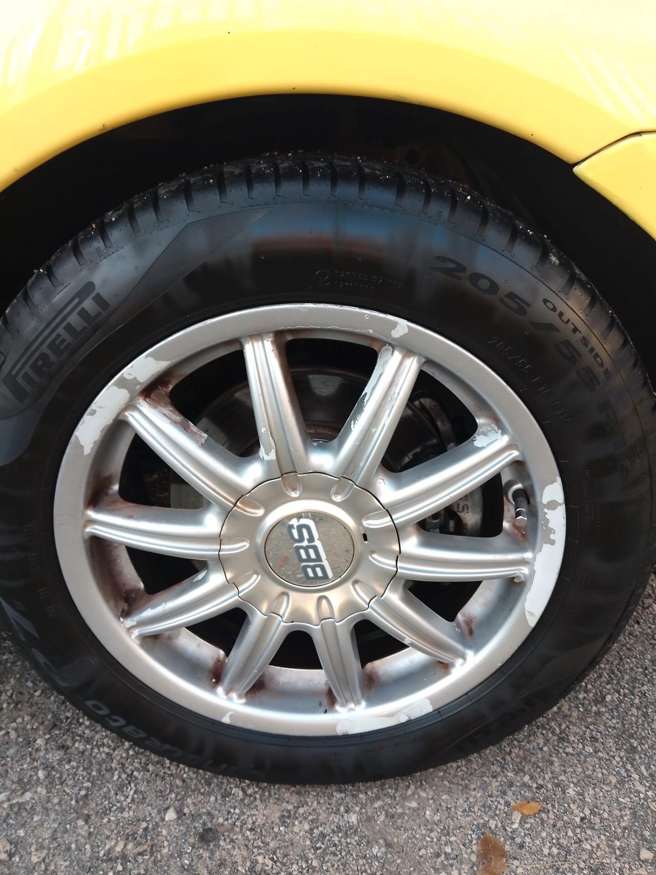 Volkswagen New Beetle 1.9 TDI 101CV