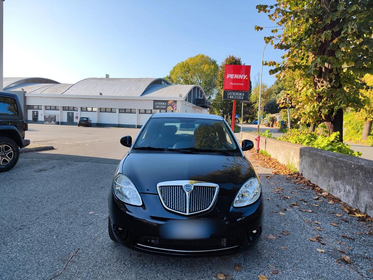 Lancia Ypsilon 1.2 Benzina Elle Bicolore - 2012