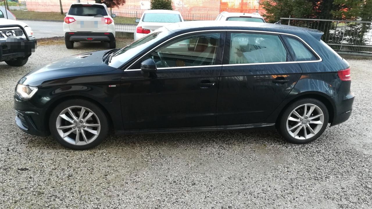 Audi A3 SPB 1.6 TDI S tronic Modello S Line