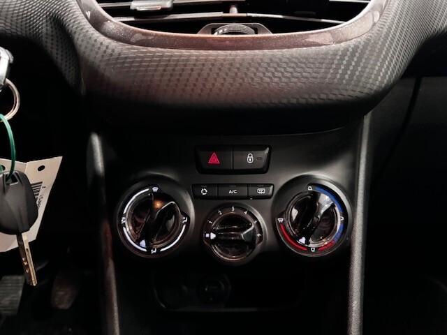 Peugeot 2008 1.2 VTi 82CV Allure