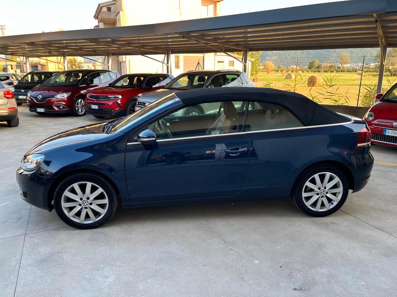 Volkswagen Golf Cabriolet Golf 1.6 TDI DPF 3p. Highline