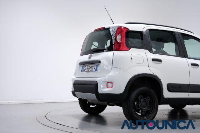 FIAT Panda 0.9 TWINAIR TURBO S&S 4x4 NEOPATENTATI