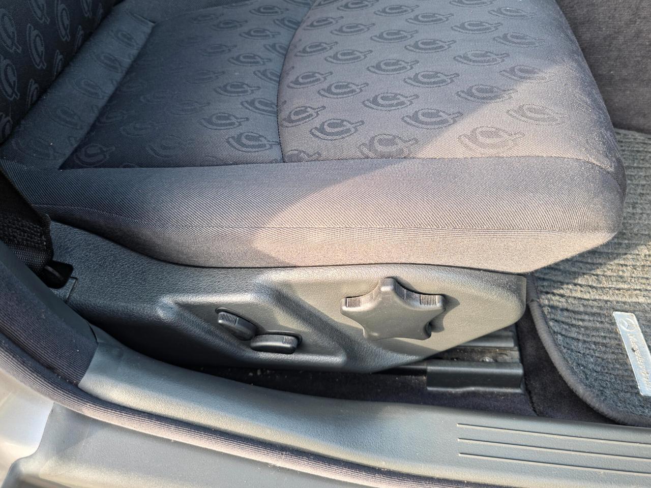 Mercedes-benz C 200 CDI cat Classic CV-122 E3 Manuale NEO 2003